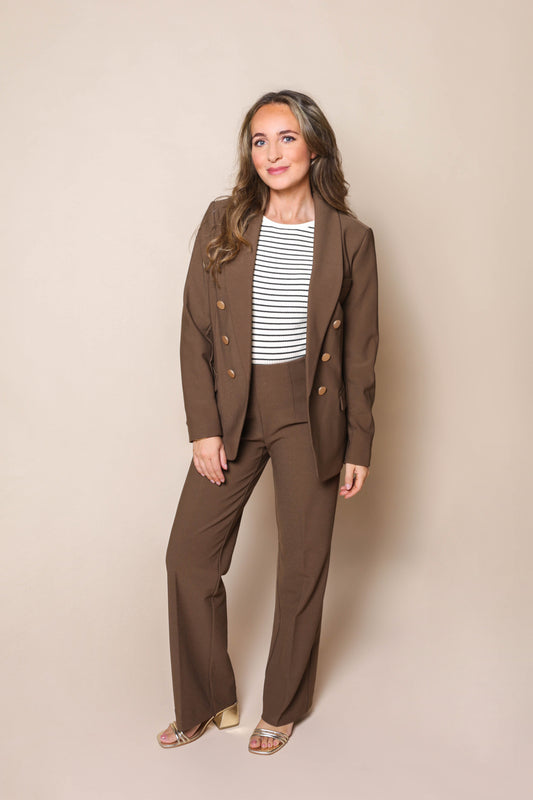 Business In Brown